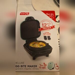 NEW In Box Dash Deluxe Egg Bite Maker - Electric Egg Bite Maker Aqua